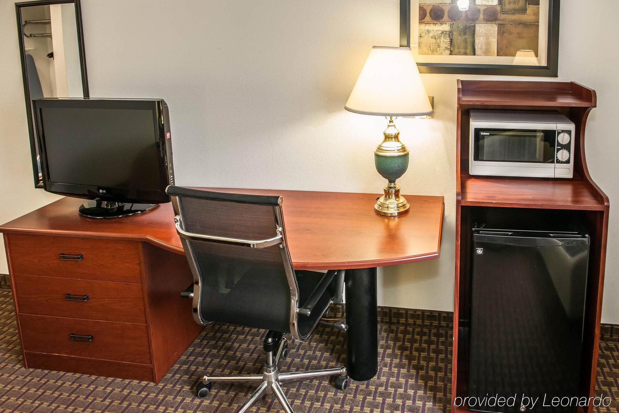 Sleep Inn South Bend Airport Екстер'єр фото