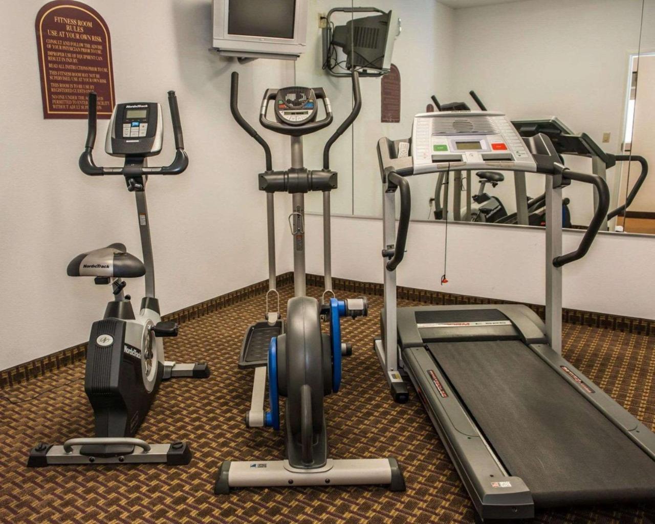 Sleep Inn South Bend Airport Екстер'єр фото