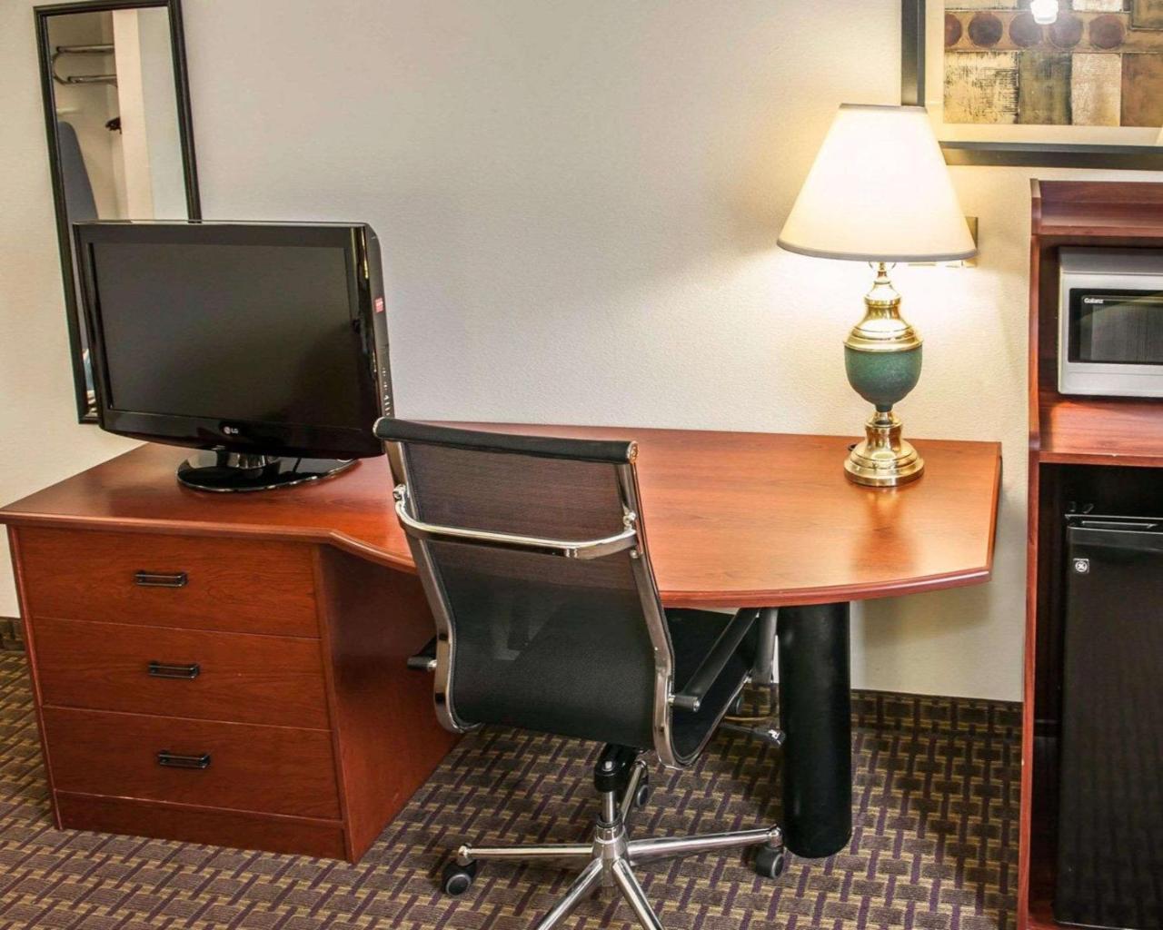 Sleep Inn South Bend Airport Екстер'єр фото