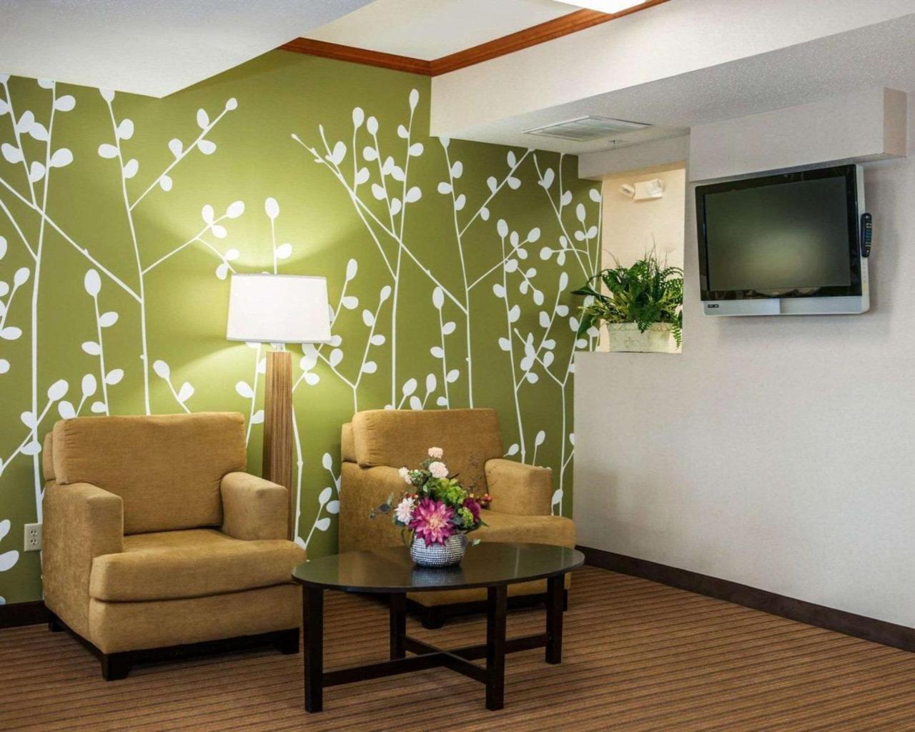 Sleep Inn South Bend Airport Екстер'єр фото